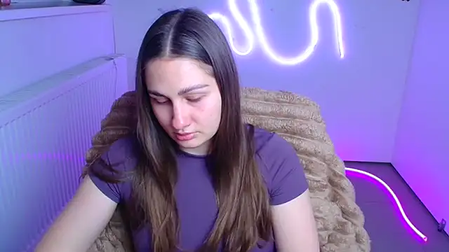 Stefanie Sweet online show from May 11, 6:19 am