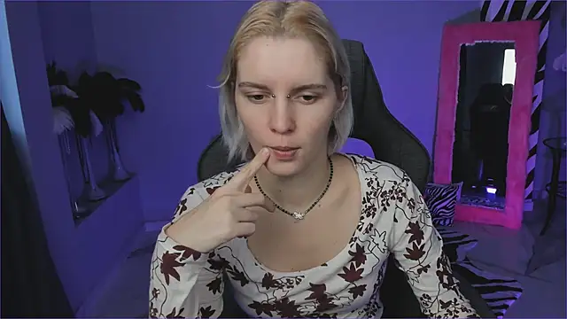 BethanyCloud online show from November 27, 5:53 am