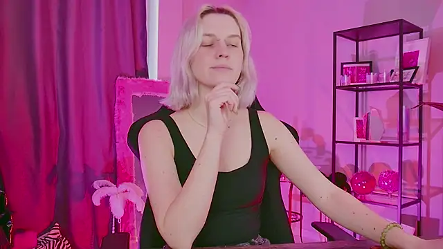 BethanyCloud online show from March 18, 5:21 am