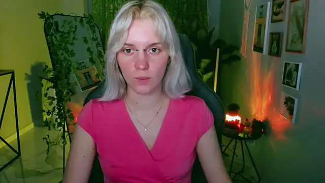 Snapshot of BethanyCloud chatting on June 19, 5:34 am BethanyCloud online show from June 19, 5:34 am