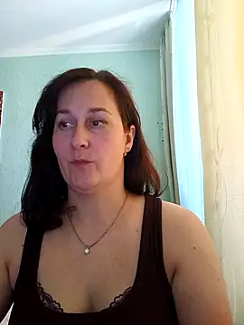 Amandda  online show from July 6, 9:17 am