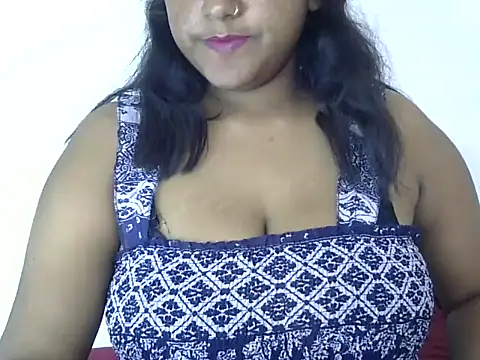 Snapshot of Cute_mikii chatting on January 17, 6:44 pm Cute mikii online show from January 17, 6:44 pm