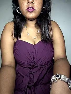 Snapshot of Cute_mikii chatting on February 1, 9:41 am Cute mikii online show from February 1, 9:41 am