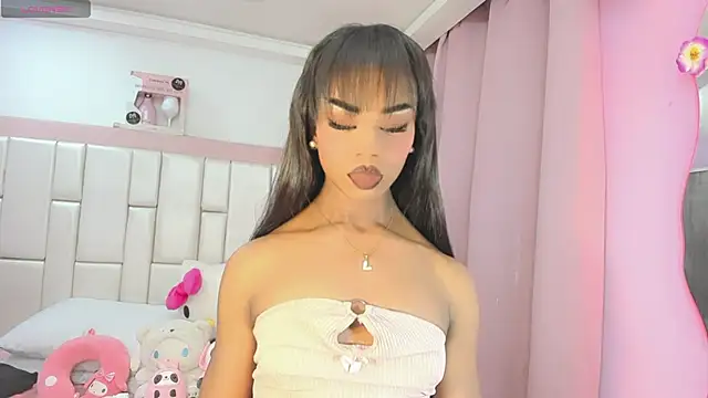 Snapshot of DarliingSweet chatting on February 24, 11:52 am DarliingSweet online show from February 24, 11:52 am