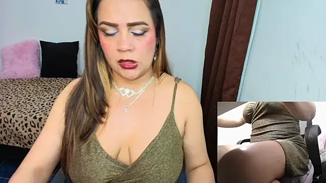 Paulina-Becerraa online show from July 18, 5:00 am
