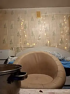 Snapshot of Tupo070481 chatting on July 31, 8:52 pm Tupo070481 online show from July 31, 8:52 pm