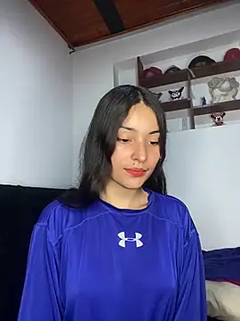 Snapshot of hotwife26 chatting on March 7, 2:41 am hotwife26 online show from March 7, 2:41 am