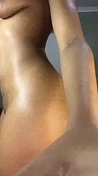 Sexy blackwoman online show from May 14, 8:37 pm