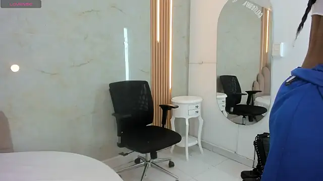 belkilima online show from May 6, 9:42 pm