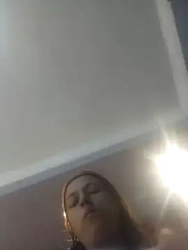 Snapshot of VictoriaFerro chatting on November 7, 1:11 pm VictoriaFerro online show from November 7, 1:11 pm