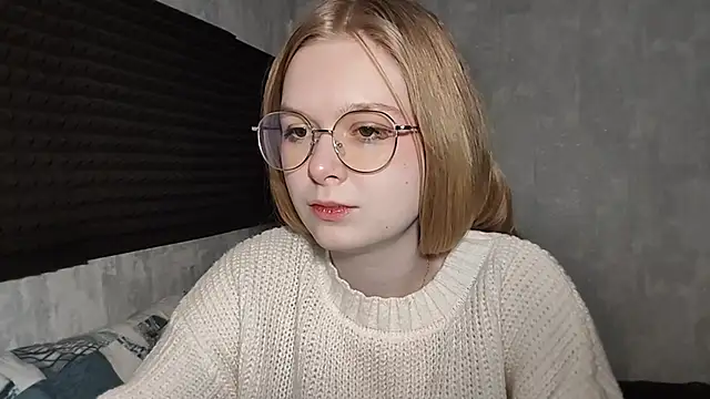 LiaVibes online show from February 12, 7:14 am