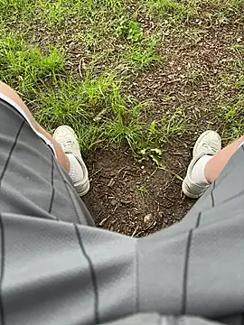 Snapshot of f3l1xxx69 chatting on June 4, 1:06 pm f3l1xxx69 online show from June 4, 1:06 pm