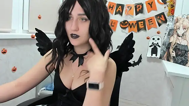 Snapshot of sofamuffin chatting on October 28, 10:23 pm sofamuffin online show from October 28, 10:23 pm