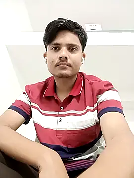 Snapshot of Sex__Toy123 chatting on March 15, 9:10 pm Sex Toy123 online show from March 15, 9:10 pm