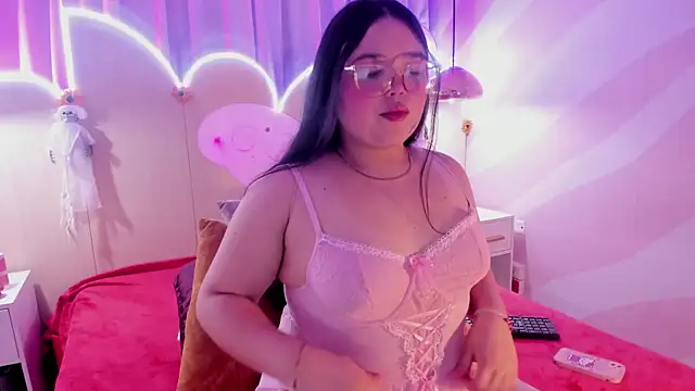 Snapshot of Lushi_Love chatting on October 10, 7:46 pm Lushi Love online show from October 10, 7:46 pm