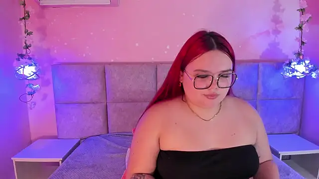 Snapshot of Lushi_Love chatting on May 29, 3:04 am Lushi Love online show from May 29, 3:04 am