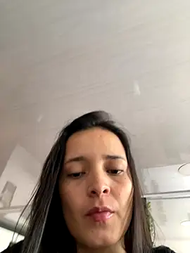 Mia jhoonson online show from November 23, 8:41 pm