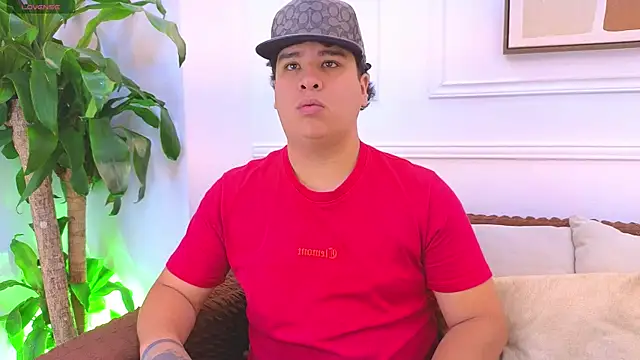Naim Bennetsex online show from July 3, 6:36 pm