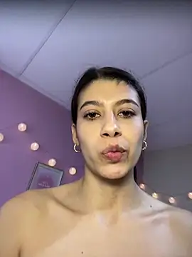 Lenapink19 online show from May 4, 1:34 am