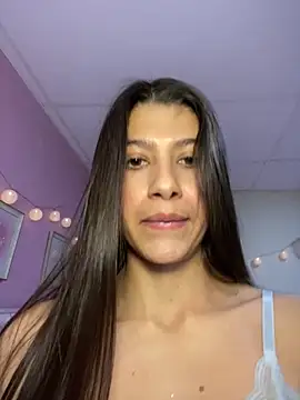 Lenapink19 online show from May 8, 10:48 pm