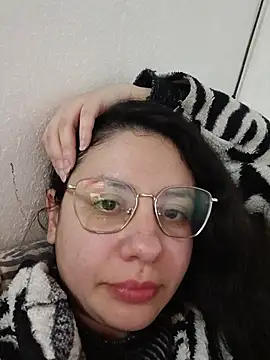 Snapshot of marmary84 chatting on July 12, 4:25 am marmary84 online show from July 12, 4:25 am