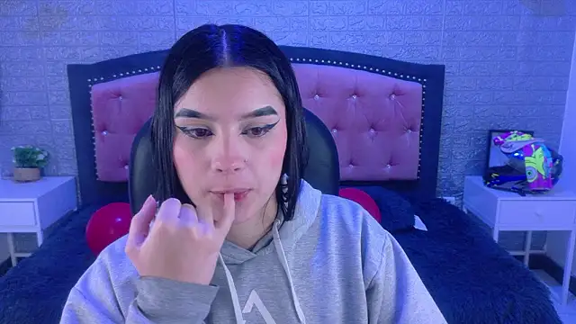 Natalie loffreda online show from March 2, 3:41 am