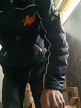 NoxiousFilename online show from December 21, 5:47 am