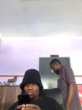 Snapshot of broskies777 chatting on September 22, 10:39 am broskies777 online show from September 22, 10:39 am