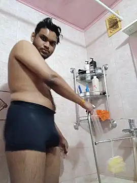 Snapshot of dream32222 chatting on May 26, 5:58 am dream32222 online show from May 26, 5:58 am