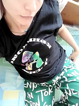 Snapshot of Jenevaonlovex chatting on September 18, 10:50 am Jenevaonlovex online show from September 18, 10:50 am