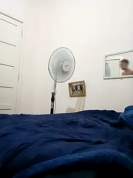 Quimyy9524 online show from April 2, 10:46 am