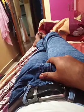 Snapshot of Alimbaby chatting on September 12, 11:32 am Alimbaby online show from September 12, 11:32 am