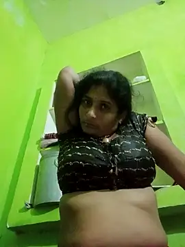 Snapshot of Hot-piuy chatting on September 10, 8:20 pm Hot-piuy online show from September 10, 8:20 pm