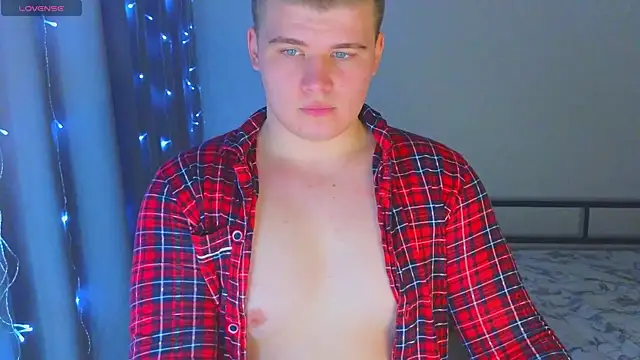 kittenmurr online show from January 10, 10:39 am