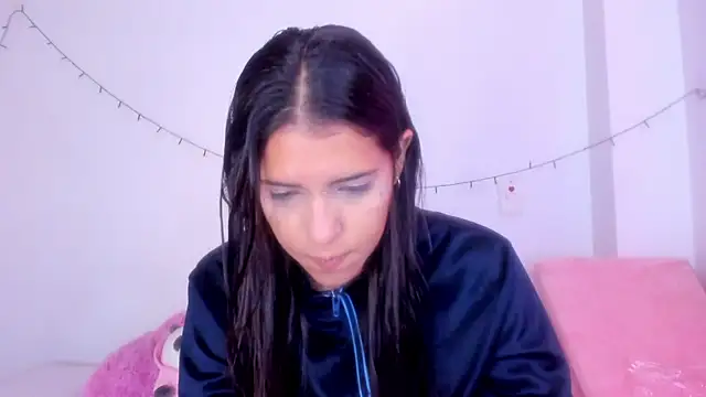 Abby roussee online show from October 29, 12:40 pm