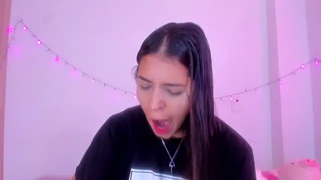 Abby roussee online show from November 22, 1:43 pm