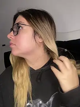 Blair Bunnyy online show from January 10, 8:16 am