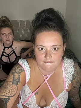 Charsworld online show from October 24, 6:04 pm