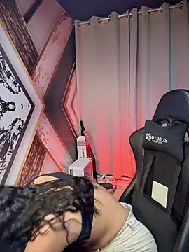 jenn fit online show from December 5, 3:37 am