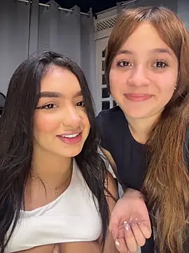 Snapshot of jenn_fit chatting on February 5, 5:01 am jenn fit online show from February 5, 5:01 am