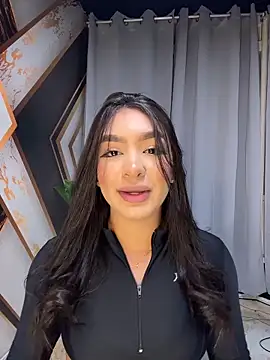 Snapshot of jenn_fit chatting on February 14, 5:26 am jenn fit online show from February 14, 5:26 am