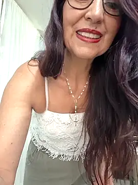 Snapshot of swity_foster chatting on July 6, 1:19 pm swity foster online show from July 6, 1:19 pm