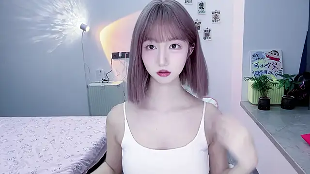 Snapshot of suger-TT chatting on October 3, 11:29 am suger-TT online show from October 3, 11:29 am