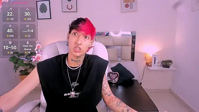 Snapshot of Luci_Rose chatting on September 13, 2:55 am Luci Rose online show from September 13, 2:55 am