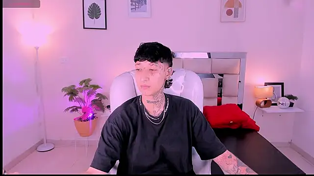 Snapshot of Luci_Rose chatting on September 30, 3:06 pm Luci Rose online show from September 30, 3:06 pm