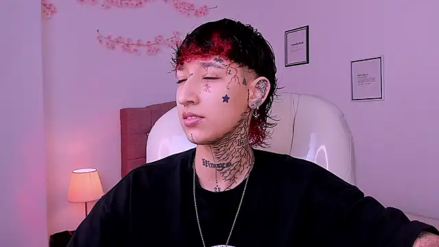 Luci Rose online show from March 13, 6:36 pm