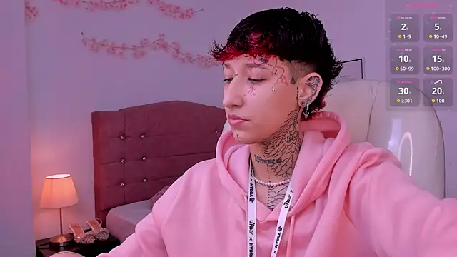 Luci Rose online show from April 27, 1:42 pm