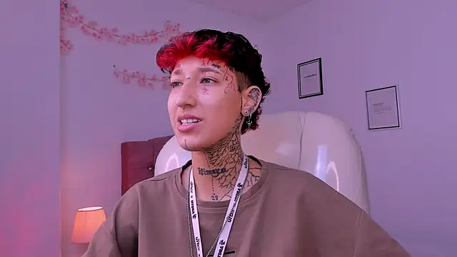 Luci Rose online show from April 30, 7:42 pm