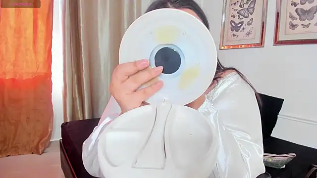 Snapshot of Tessa_Sinclaire chatting on September 27, 8:03 pm Tessa Sinclaire online show from September 27, 8:03 pm