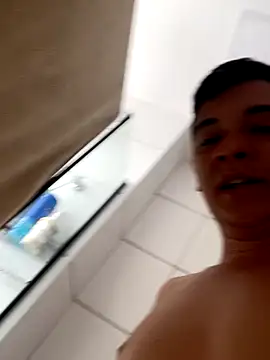 Ccffffjjik online show from December 3, 11:30 am